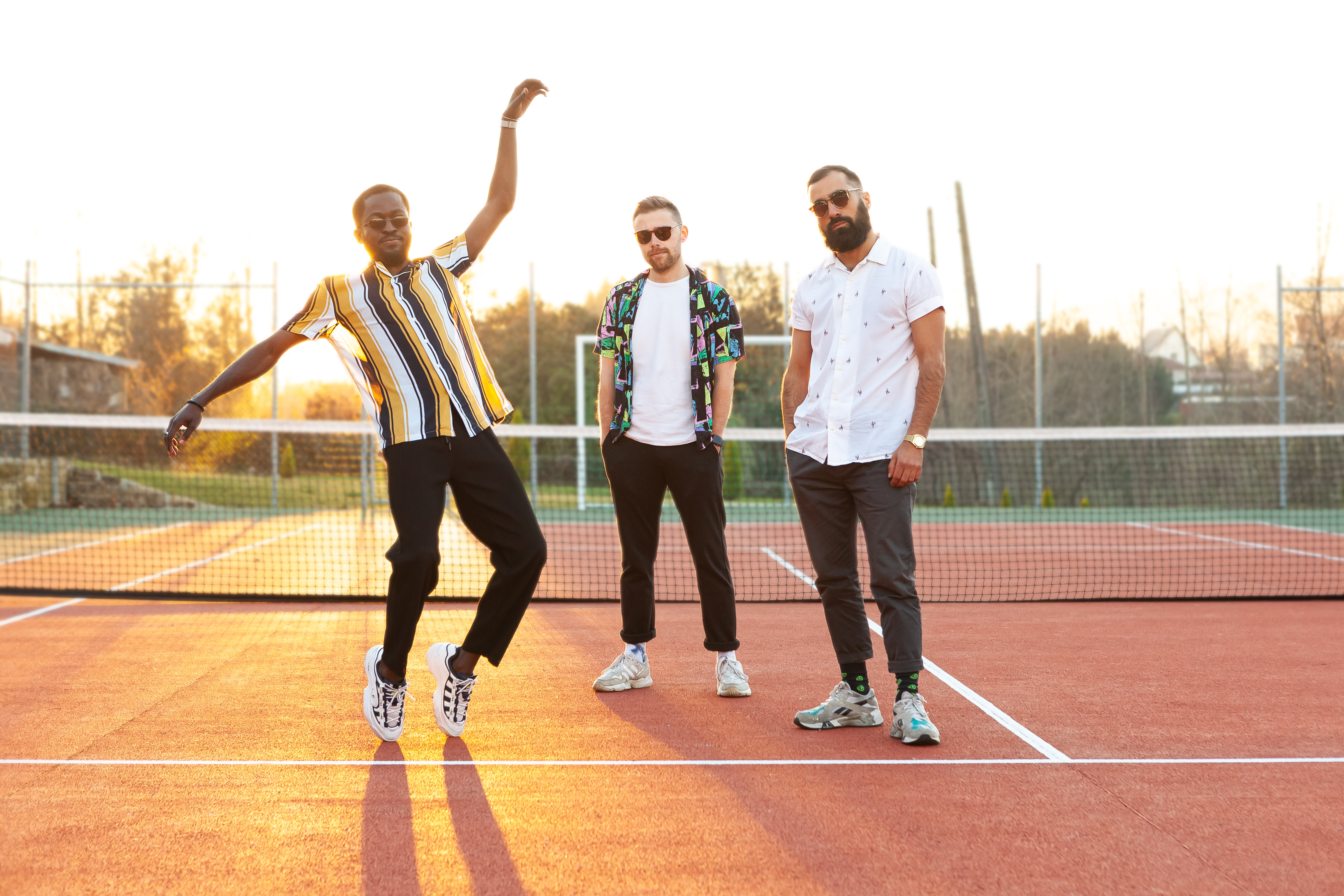 Quand Les Suds, en Hiver invitent la très florissante scène lisboète au Cargo, ça donne un cocktail explosif ! Kuduro, zouk, hip-hop, semba, break dance RnB ou électro… Alors, tu viens danser ?