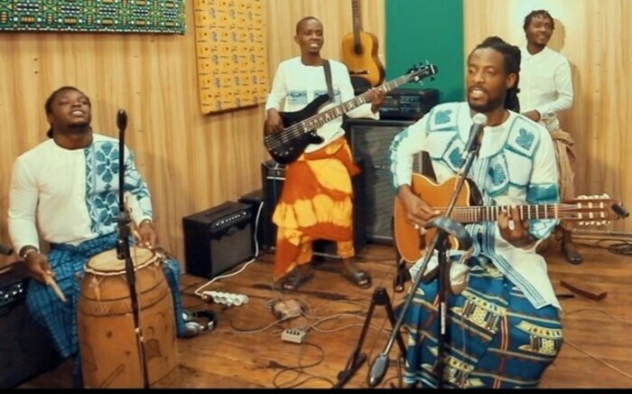 KENU ET LE XHEVIOSSO