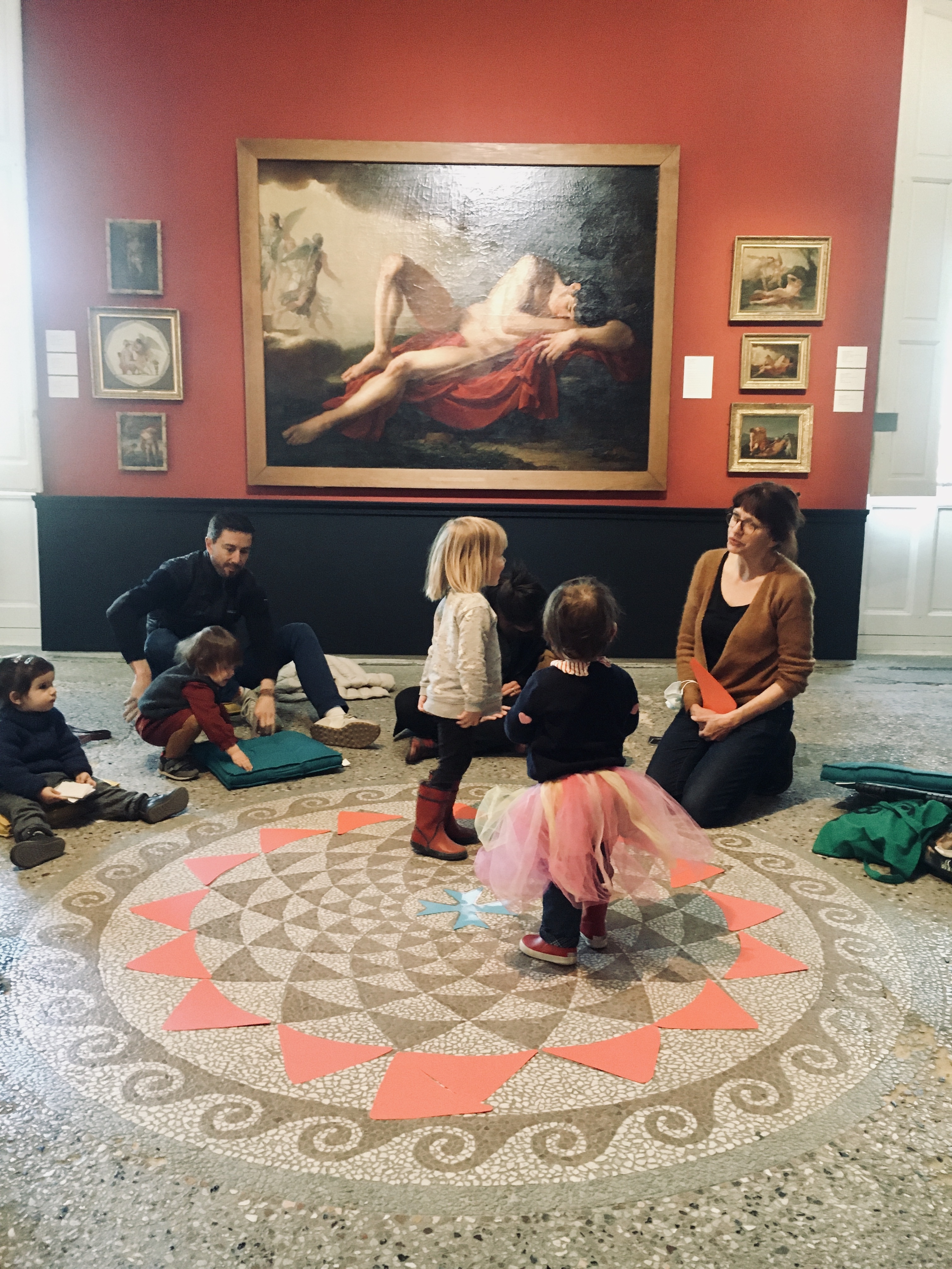 Pour s'initier à l'art, le musée Réattu invite les touts-petits de 18 mois à 3 ans accompagnés de leurs parents.
