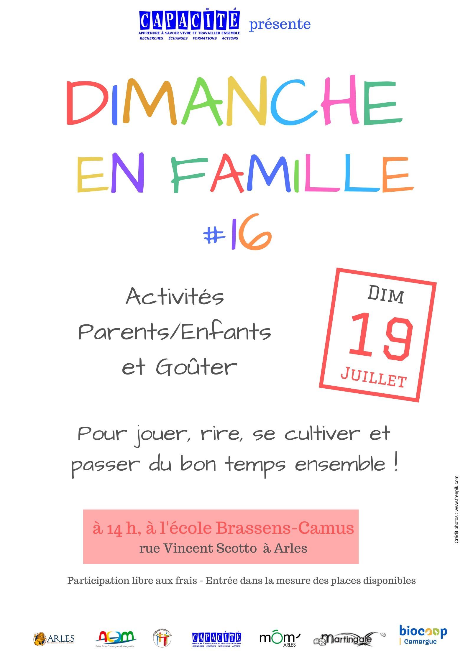 Un programme d'activités parents/enfants pour jouer, rire, se cultiver et passer du bon temps ensemble : atelier détente, création d'oiseaux en papier, lecture en musique, jeux de société.