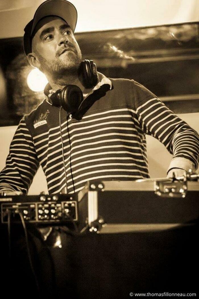 DJ SET // DJ DON'S