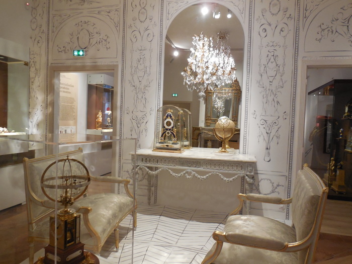 Mon précieux…Le mobilier du château de la Reynerie