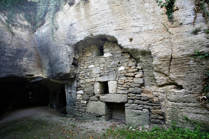 Journées du patrimoine 2020 - Visite de Troglodytes et Sarcophages, le bestiaire  imaginaire du Moyen âge